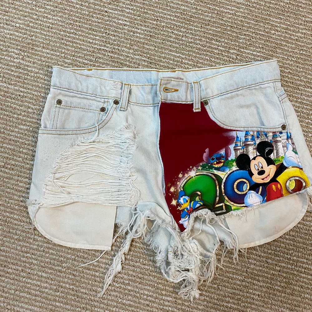 LF (furst of a kind) custom Disney shorts